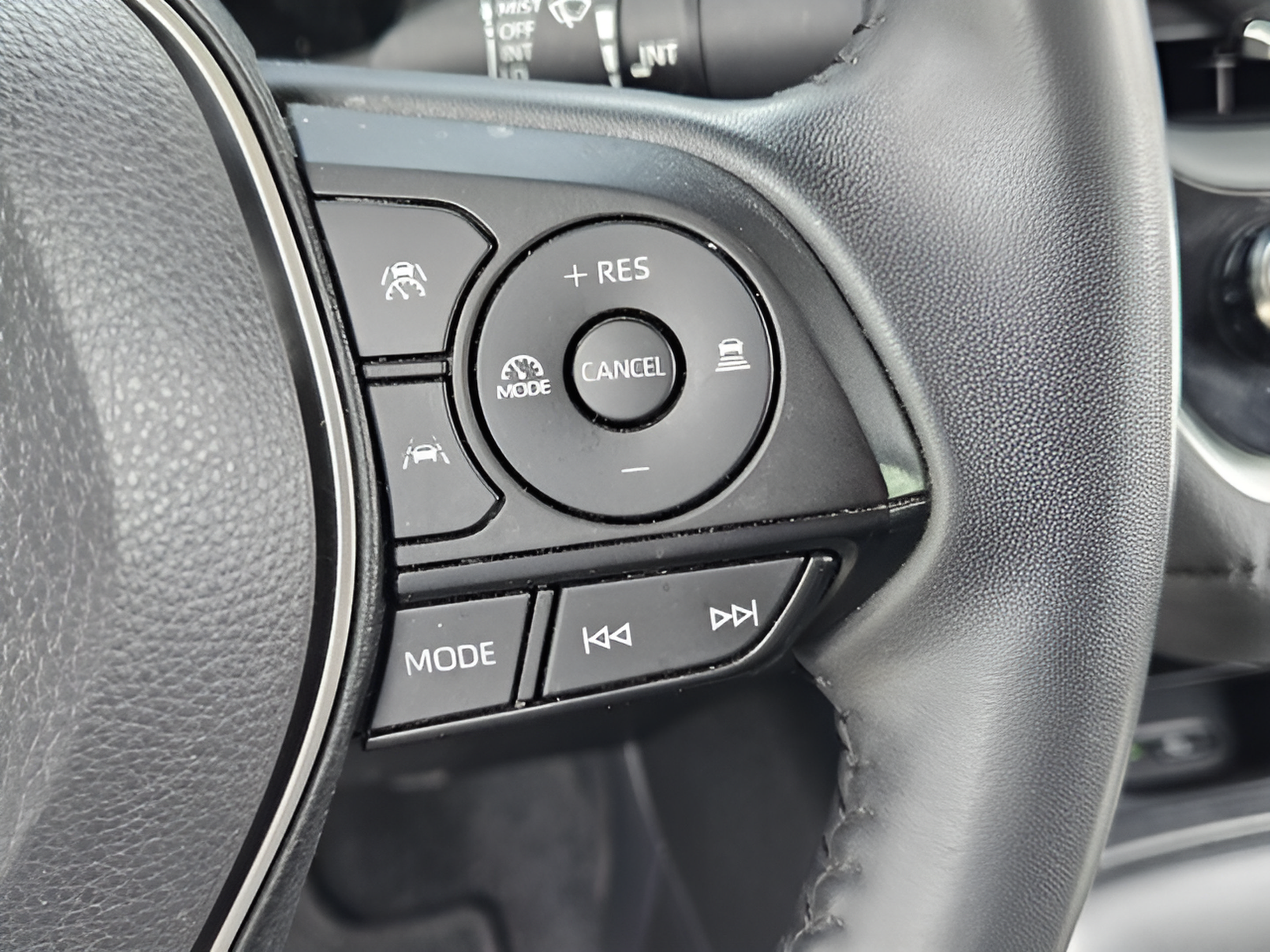 Certified 2023 Toyota Corolla XLE FWD image 24