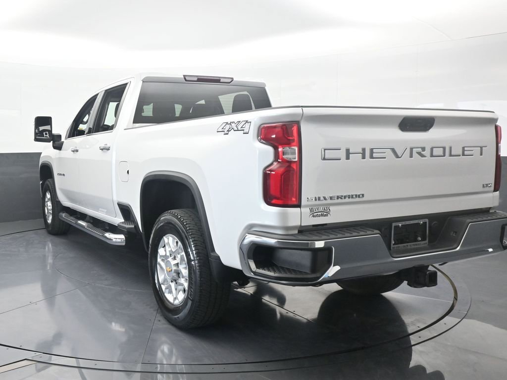 Used 2024 Chevrolet Silverado 2500 LTZ image 4