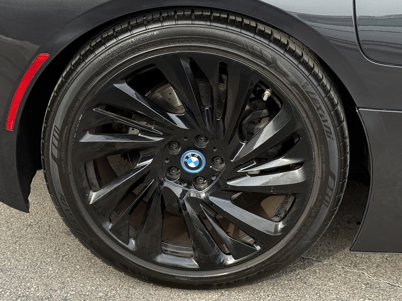 Used 2015 BMW i8 image 11
