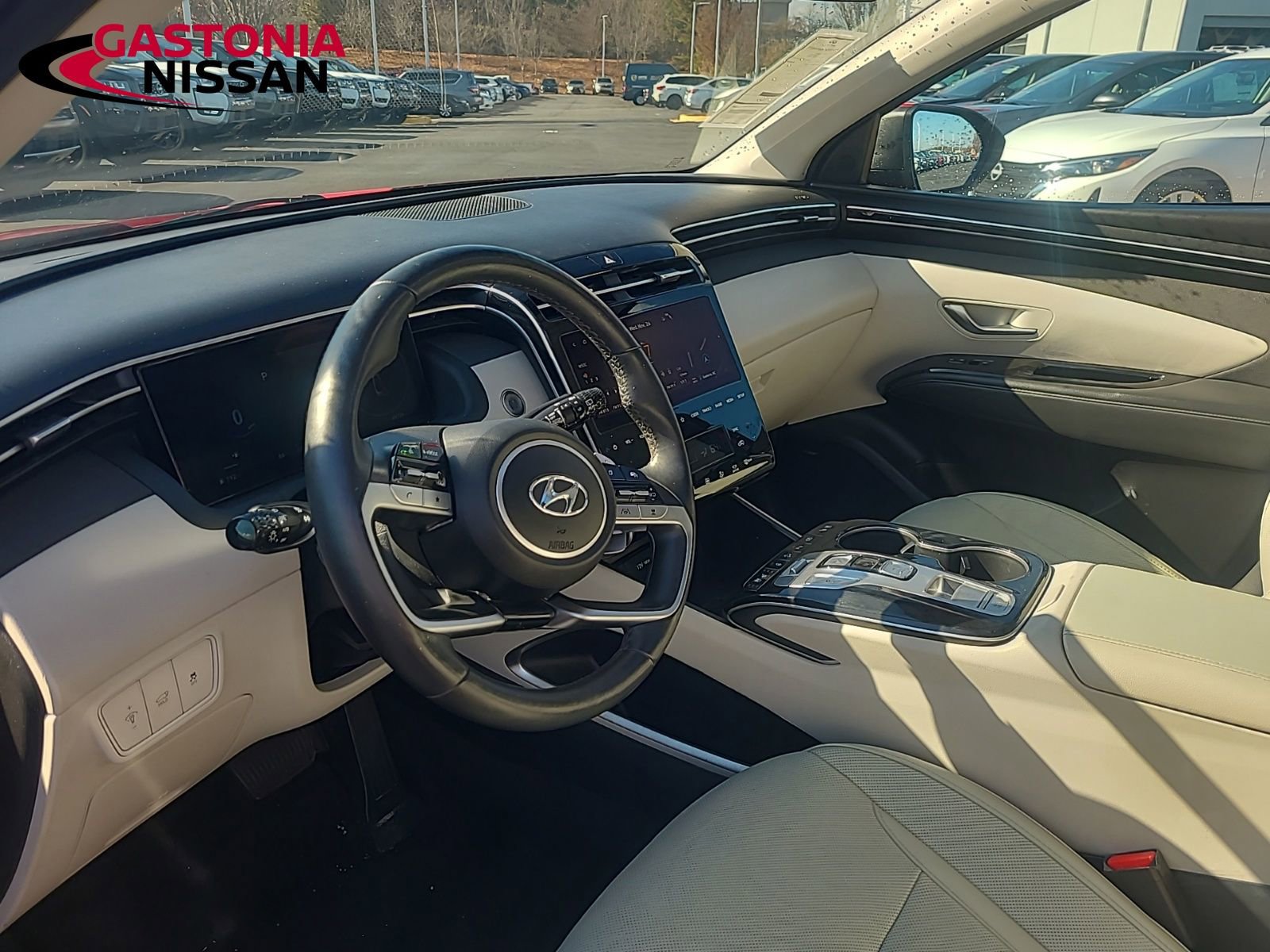 Used 2023 Hyundai Tucson Limited image 29