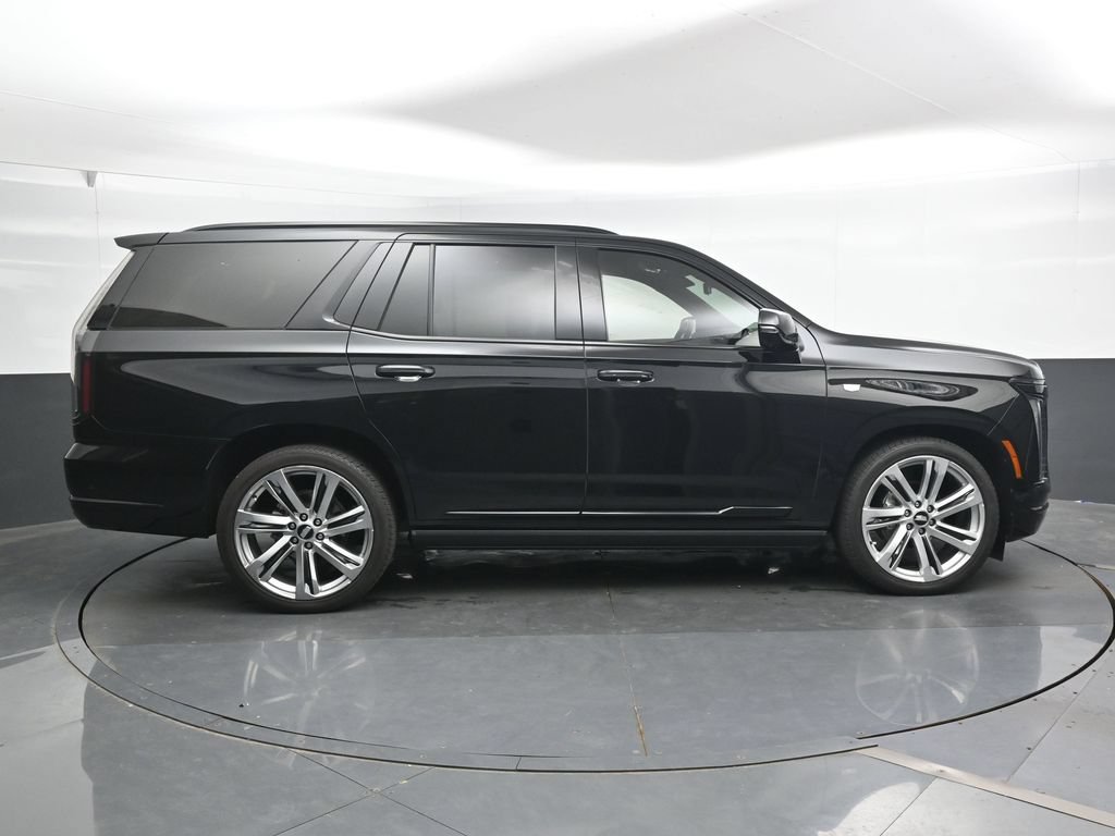 Used 2025 Cadillac Escalade Sport w/ Touring Package AWD/4WD image 4
