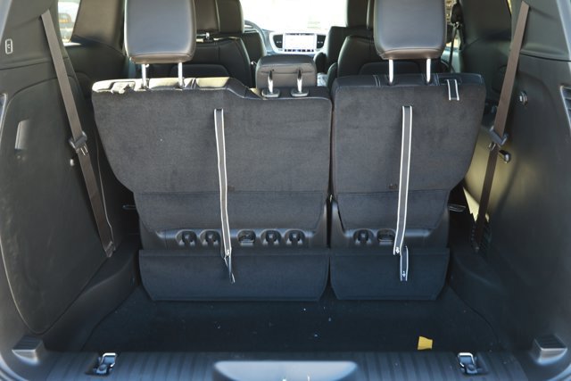 New 2026 Chrysler Voyager LX image 10