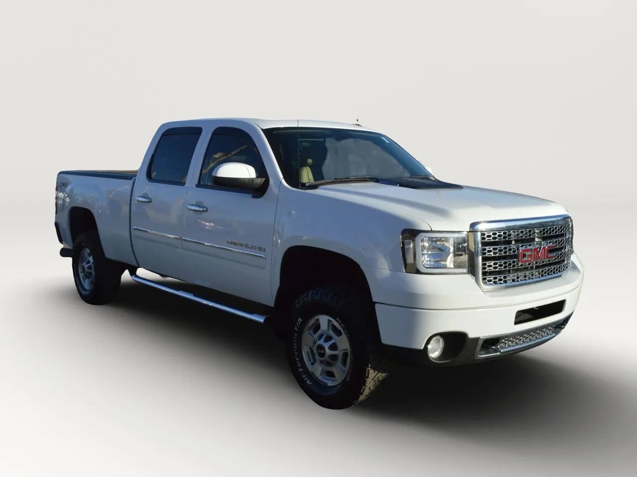 Used 2013 GMC Sierra 2500 Denali image 11