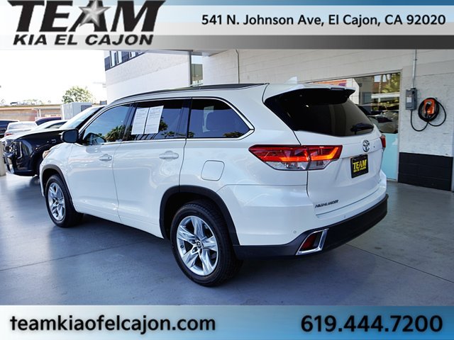 Used 2019 Toyota Highlander Limited FWD image 7