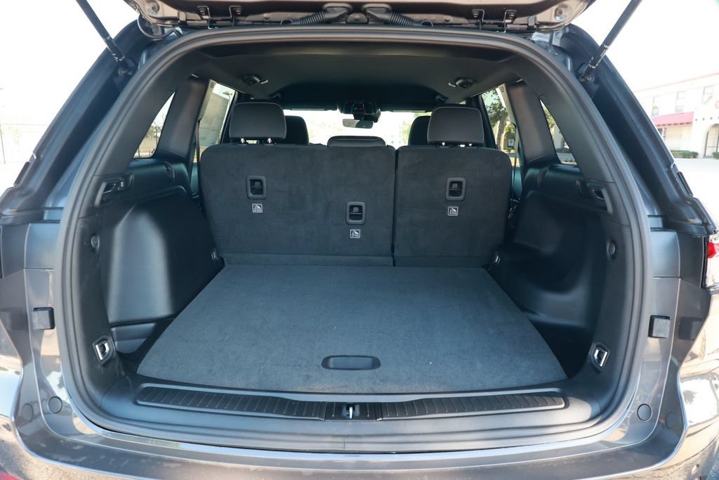 New 2026 Jeep Grand Cherokee Laredo RWD image 32