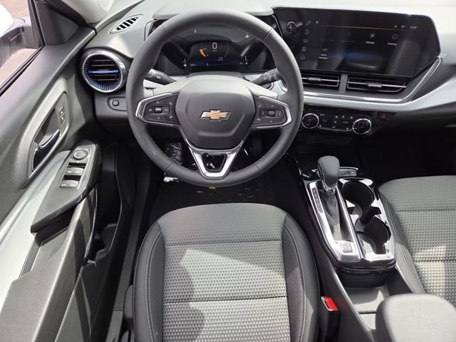 New 2026 Chevrolet Trax LT w/ LT Convenience Package FWD image 20
