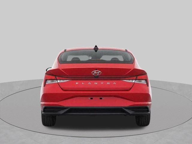 Used 2021 Hyundai Elantra SE FWD image 8