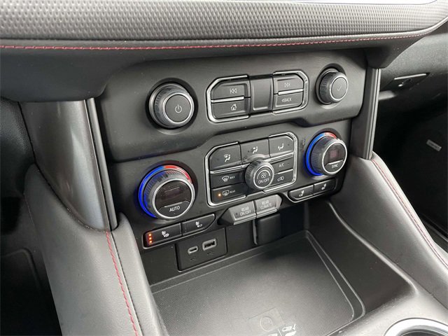 Used 2022 Chevrolet Tahoe RST w/ Luxury Package image 30