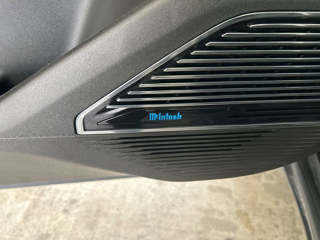 Used 2024 Jeep Wagoneer Launch Edition image 46