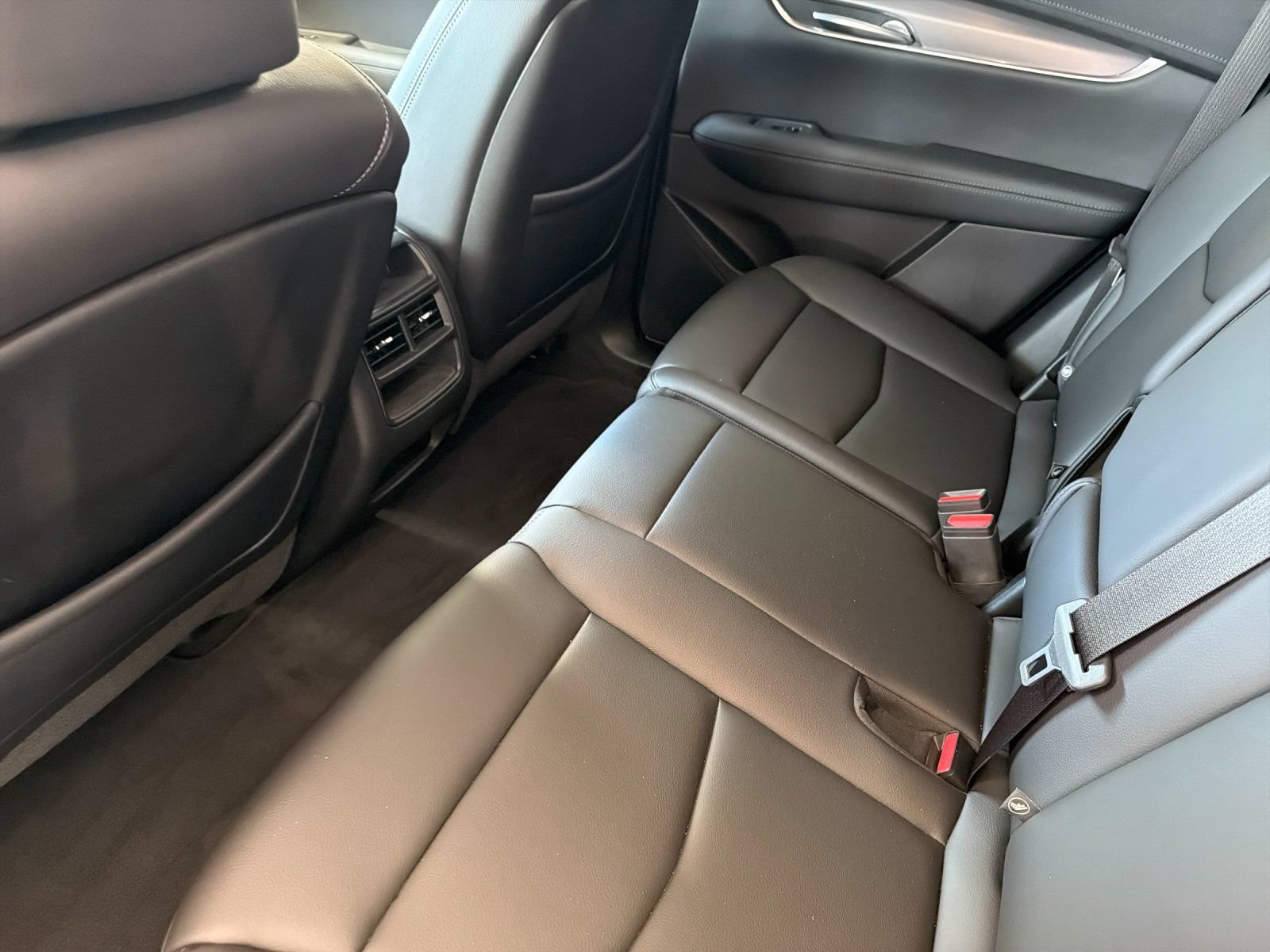 Used 2023 Cadillac XT5 Luxury AWD/4WD image 13