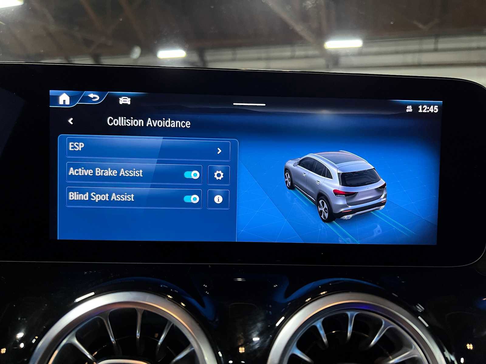 Certified 2025 Mercedes-Benz GLA 250 4MATIC image 31