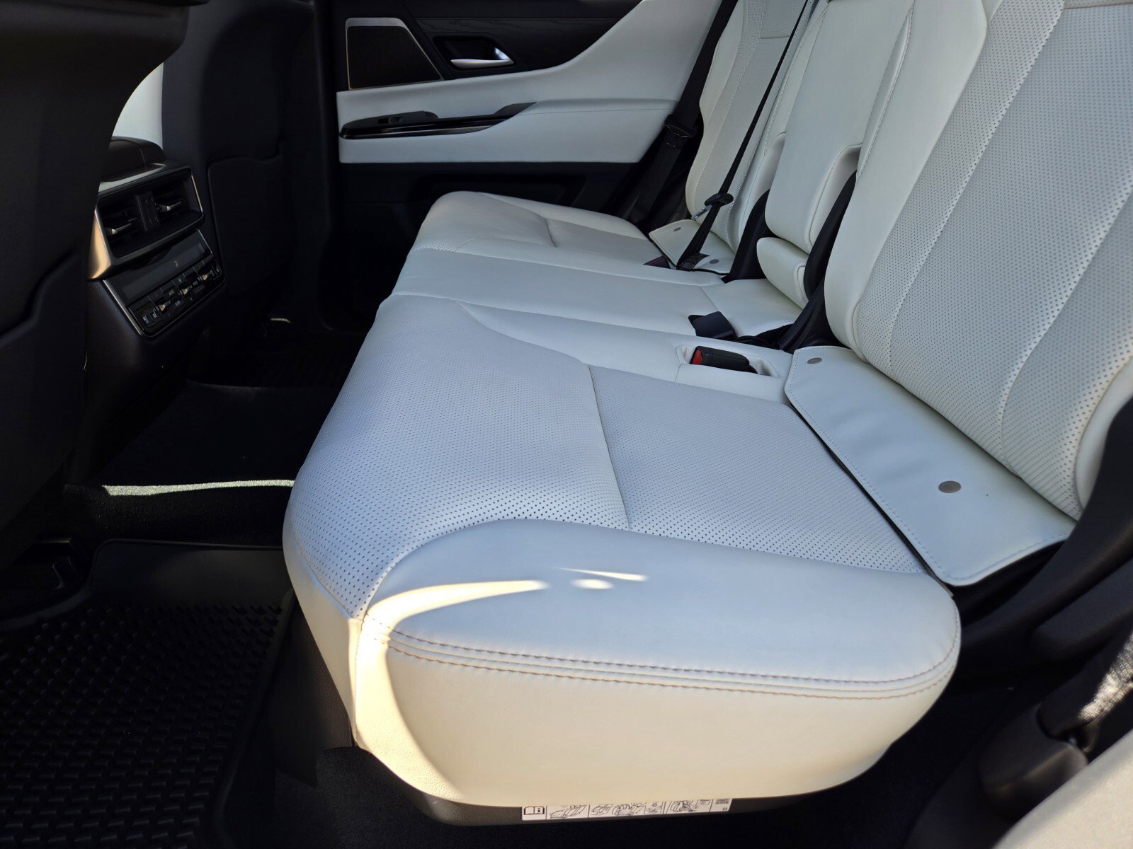 New 2026 Lexus LX 600 4WD w/ Luxury Package image 8