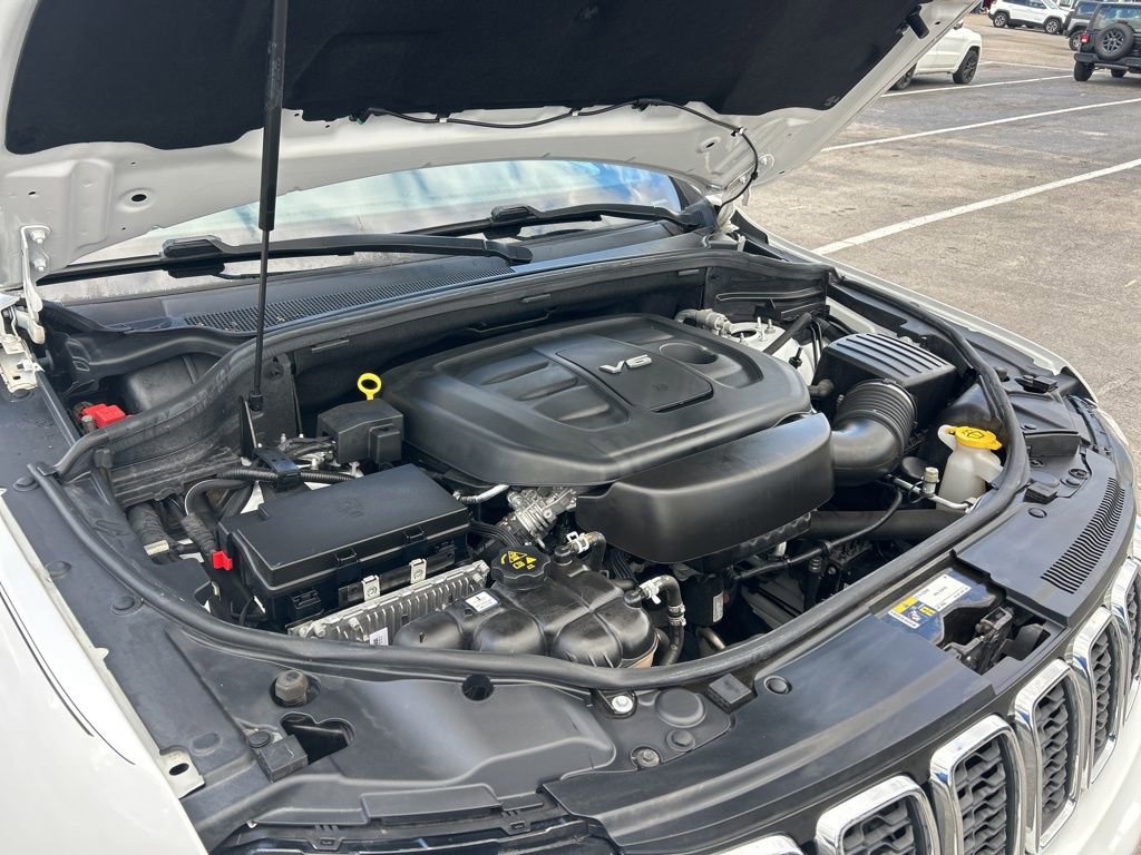 Used 2019 Jeep Grand Cherokee Limited image 15