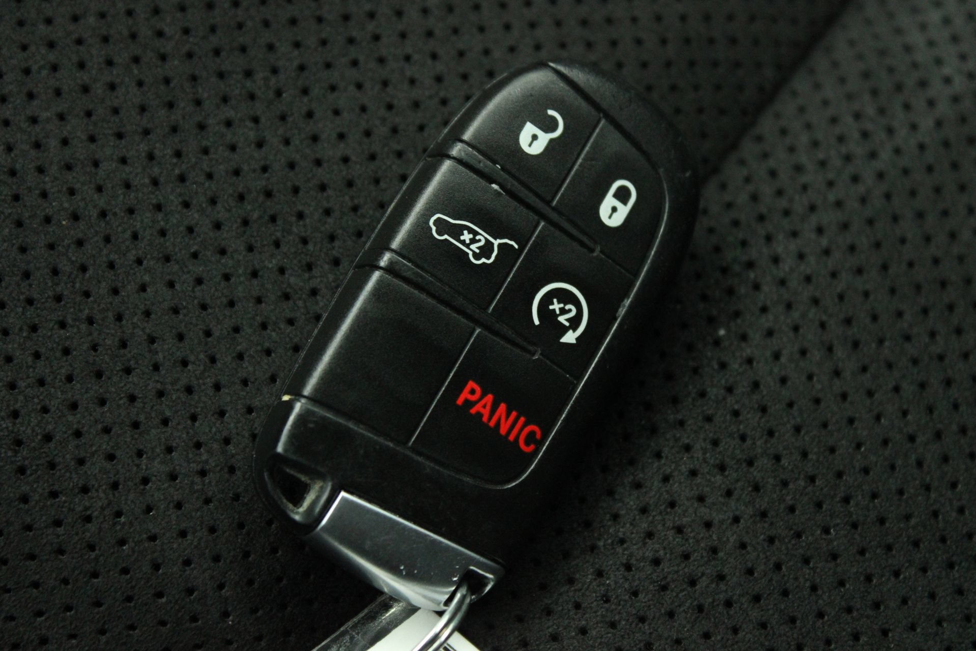 Used 2021 Dodge Durango R/T w/ Blacktop Package AWD/4WD image 53