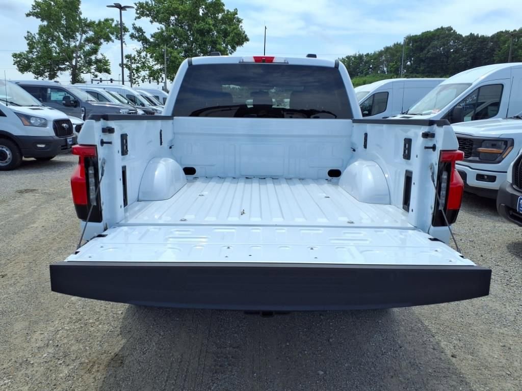 New 2025 Ford F150 Lightning XLT AWD/4WD image 23