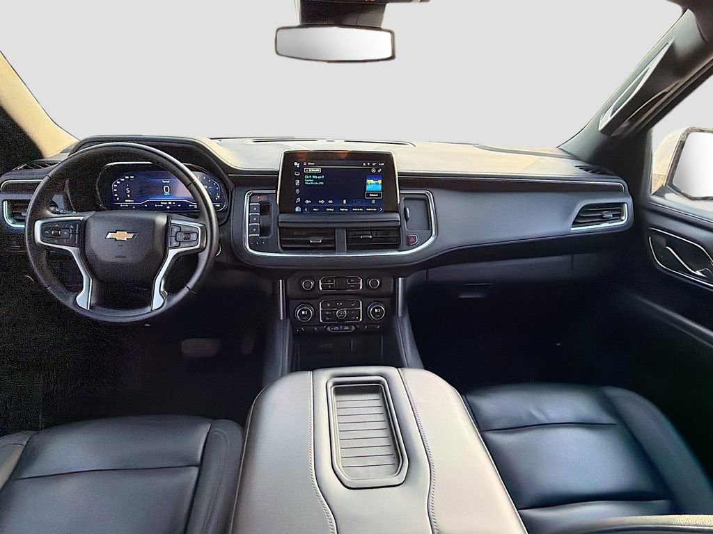 Used 2024 Chevrolet Suburban LT image 17