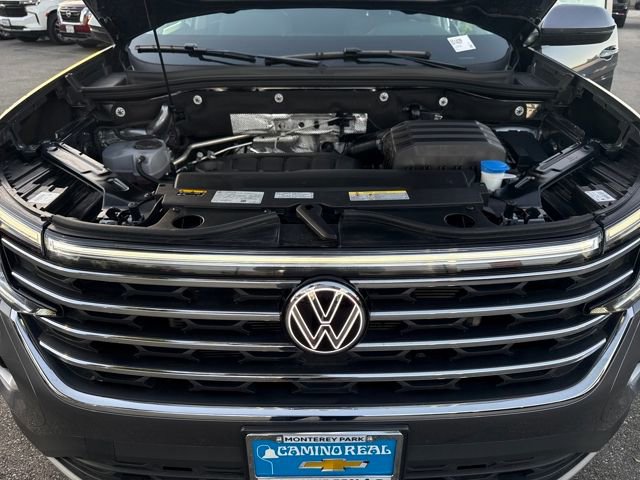 Used 2025 Volkswagen Atlas SE FWD image 22