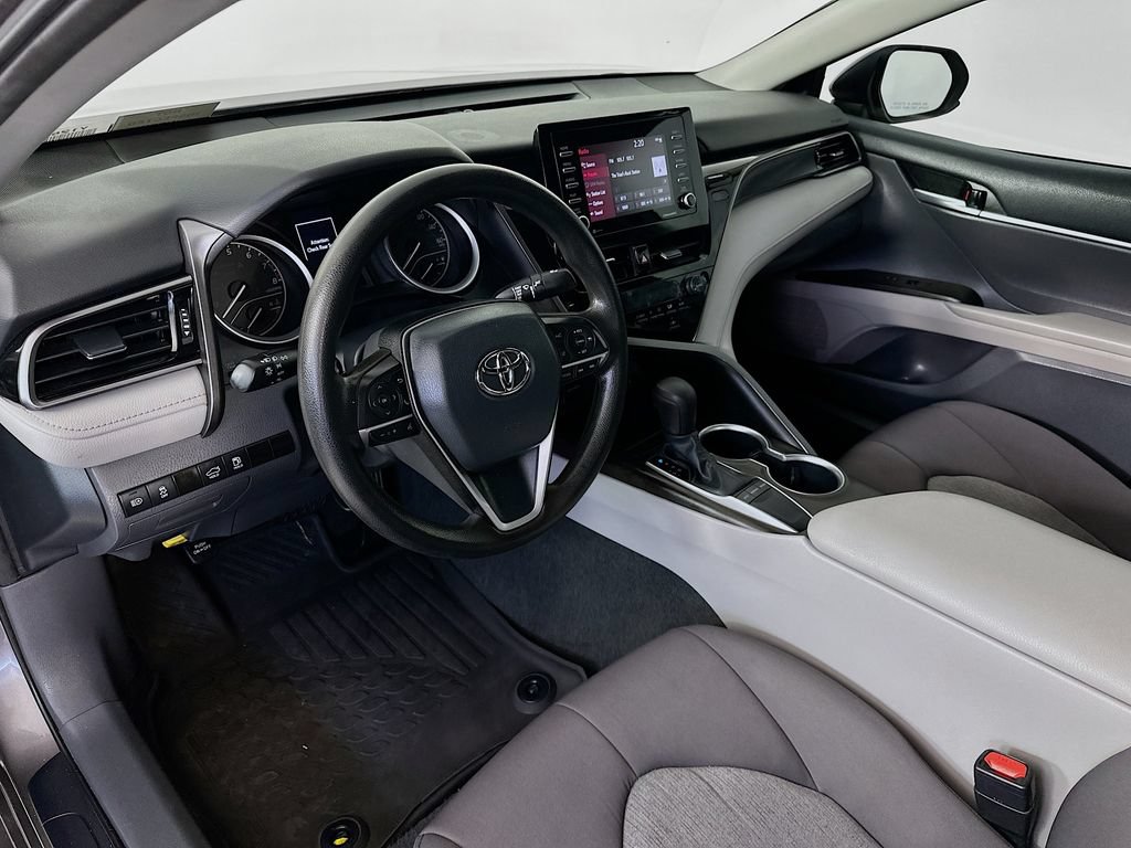 Used 2023 Toyota Camry LE FWD image 29
