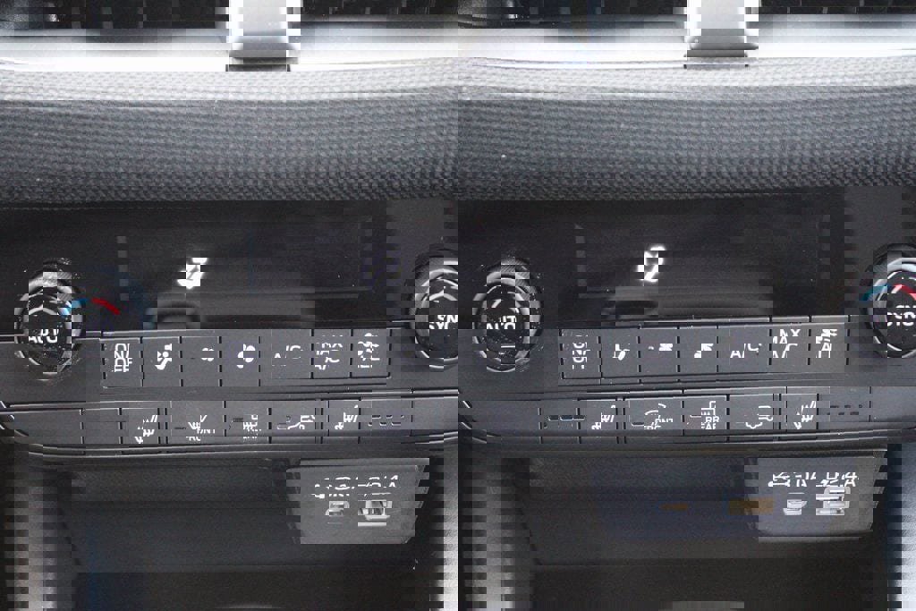 New 2026 Subaru Outback Limited image 13