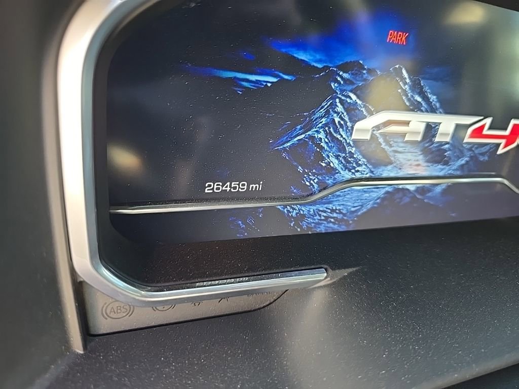 Used 2024 GMC Sierra 2500 AT4 w/ AT4 Premium Plus Package image 2