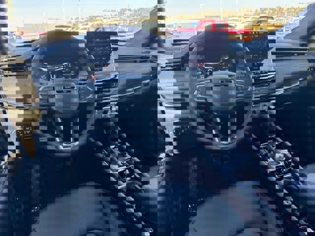 New 2026 Jeep Compass Limited image 18