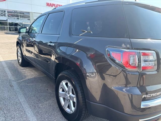 Used 2016 GMC Acadia SLE FWD image 3