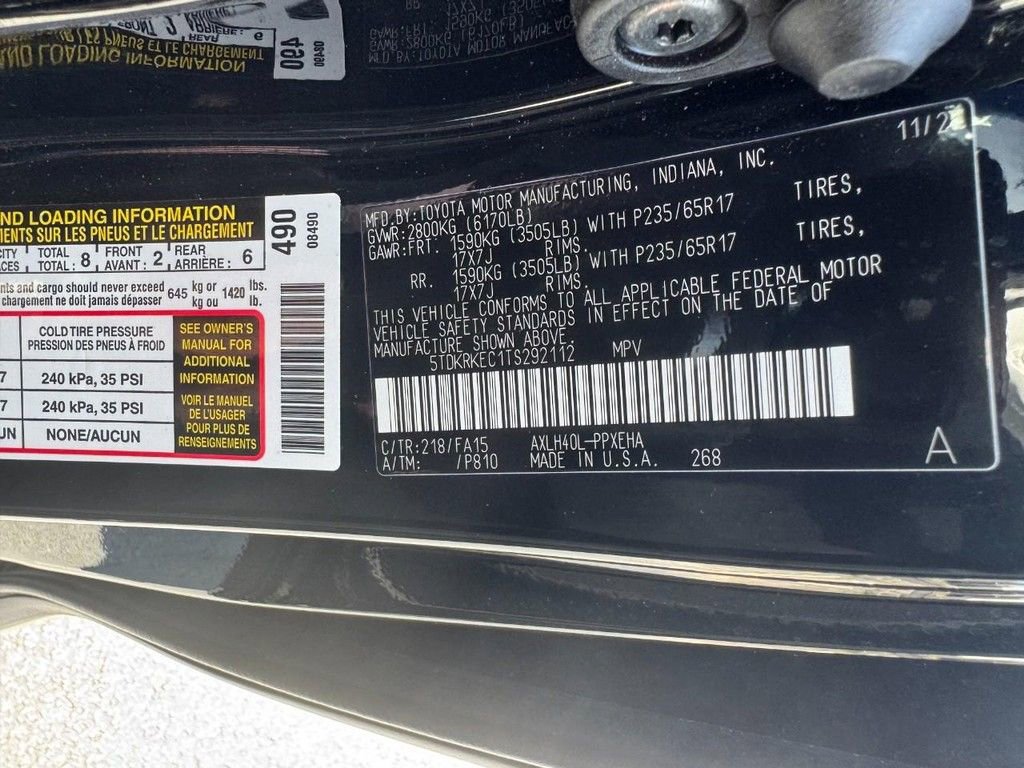 Used 2026 Toyota Sienna LE FWD image 36