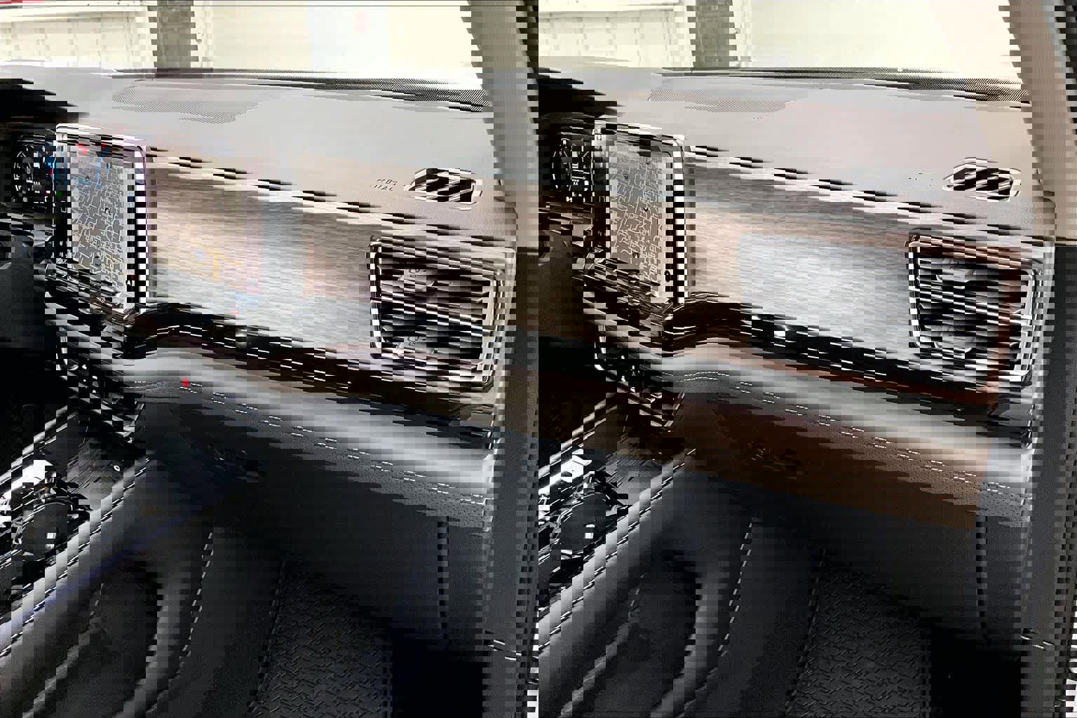 New 2026 Volkswagen Atlas SEL image 28