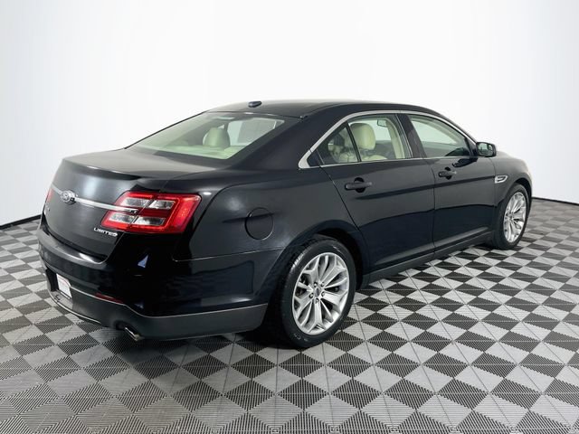 Used 2016 Ford Taurus Limited FWD image 8