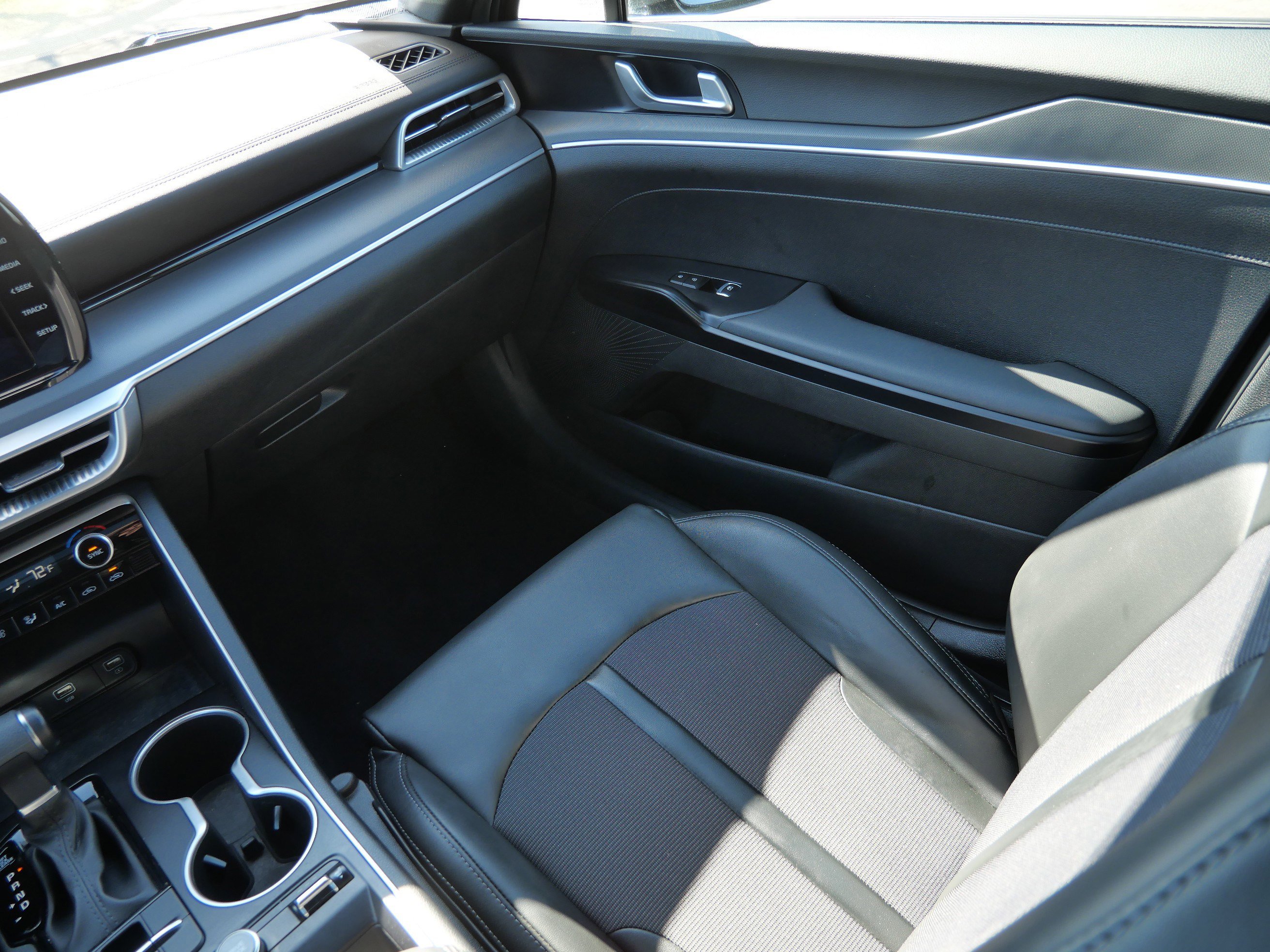 Used 2022 Kia K5 GT-Line w/ GT-Line Awd Premium Package image 11