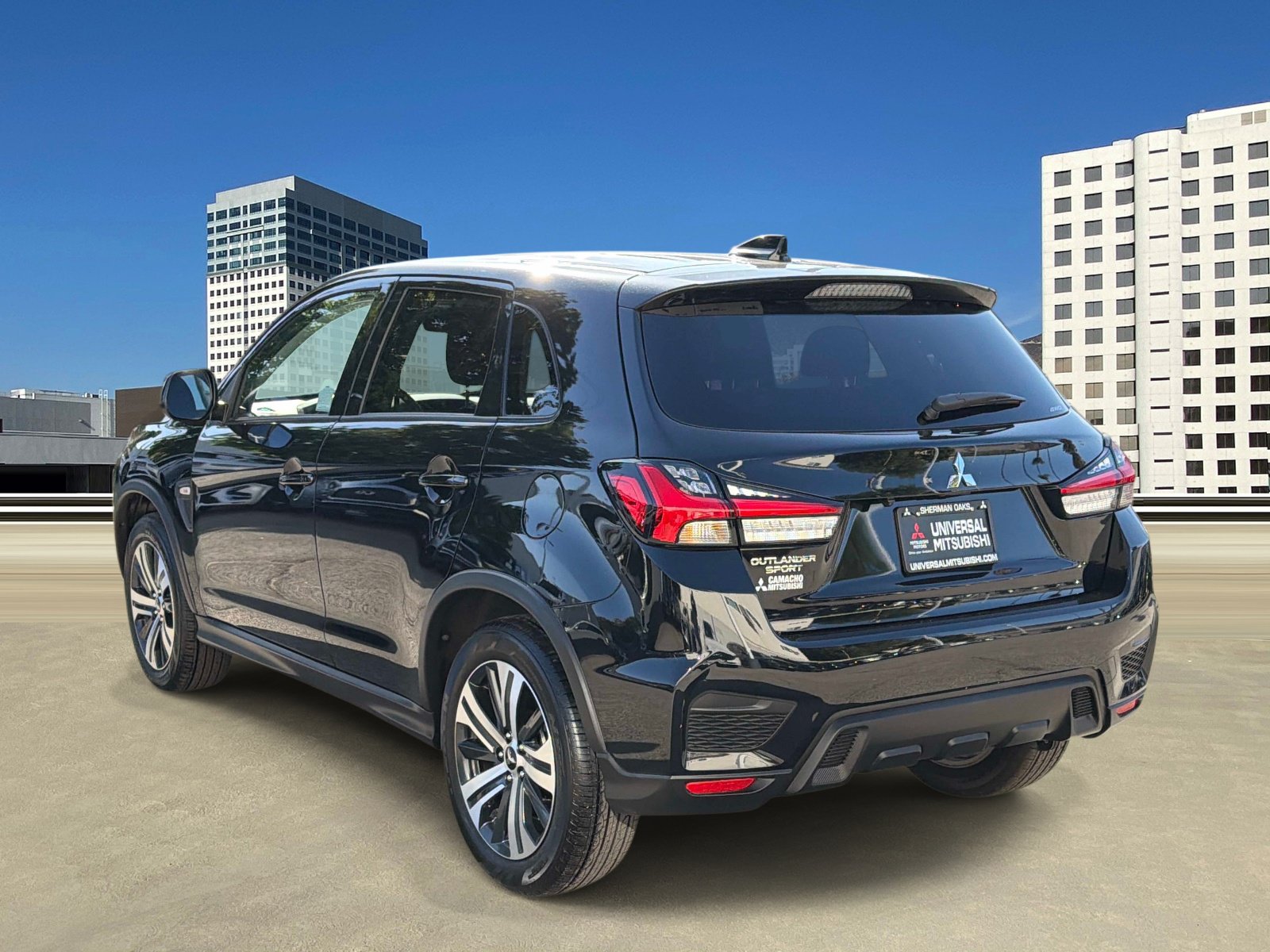 Used 2025 Mitsubishi Outlander Sport ES AWD/4WD image 3
