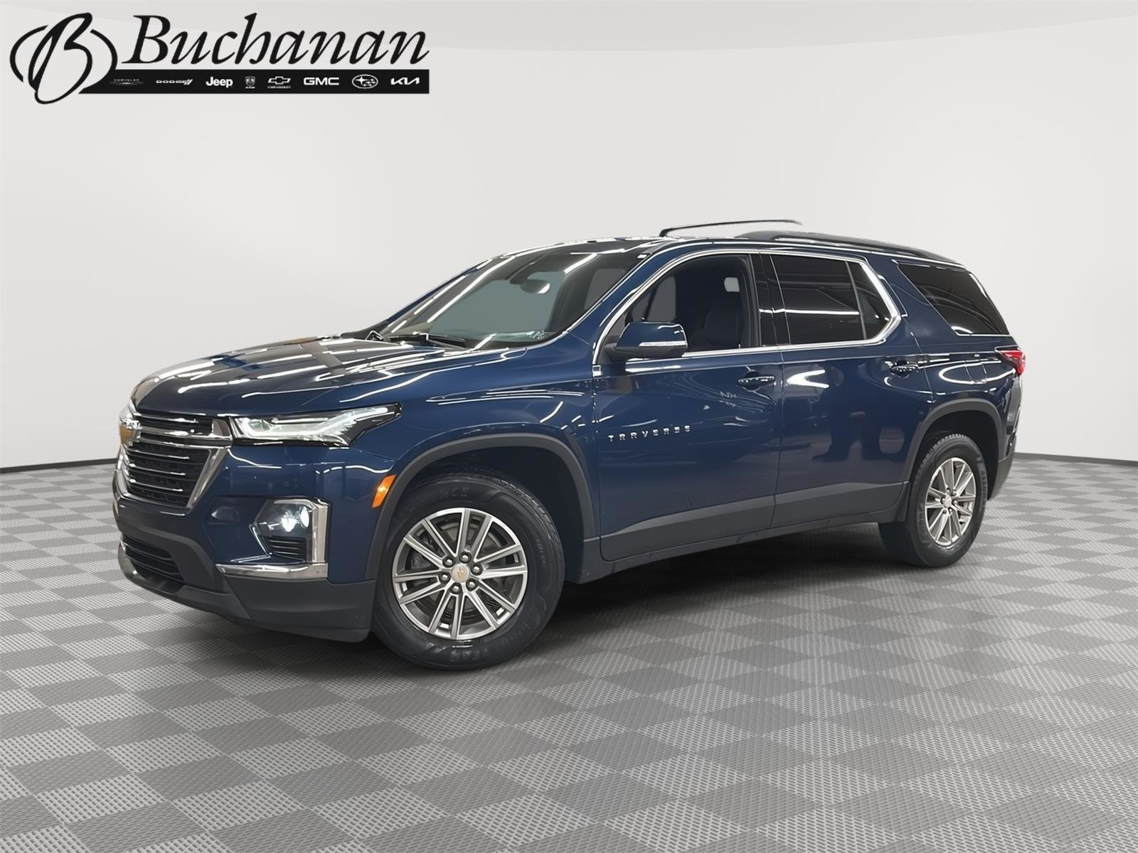 Used 2022 Chevrolet Traverse LT