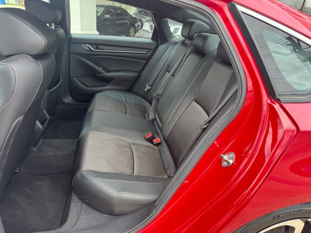 Used 2019 Honda Accord Sport image 18