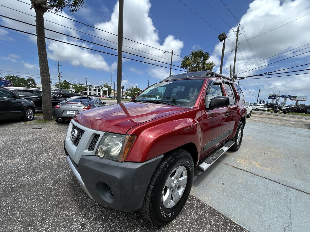 Used 2011 Nissan Xterra S w/ 4X2 Value Package RWD image 2