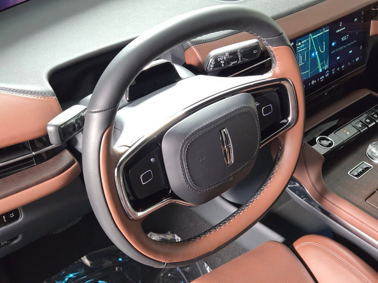 New 2026 Lincoln Navigator L Reserve AWD/4WD image 25