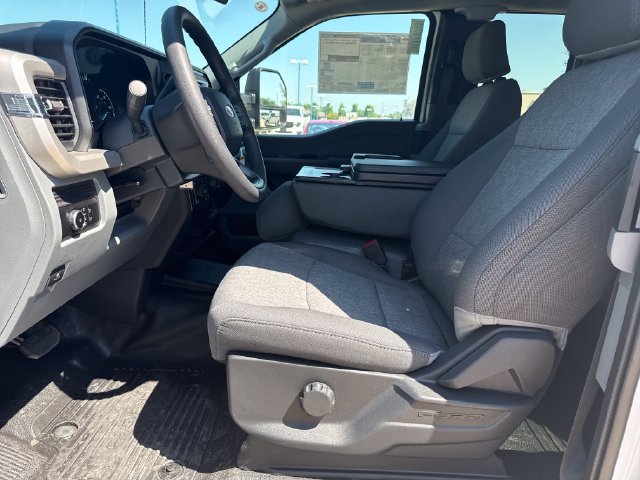 New 2026 Ford F350 XL w/ XL Chrome Package AWD/4WD image 24