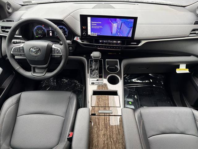 New 2026 Toyota Sienna Limited AWD/4WD image 22