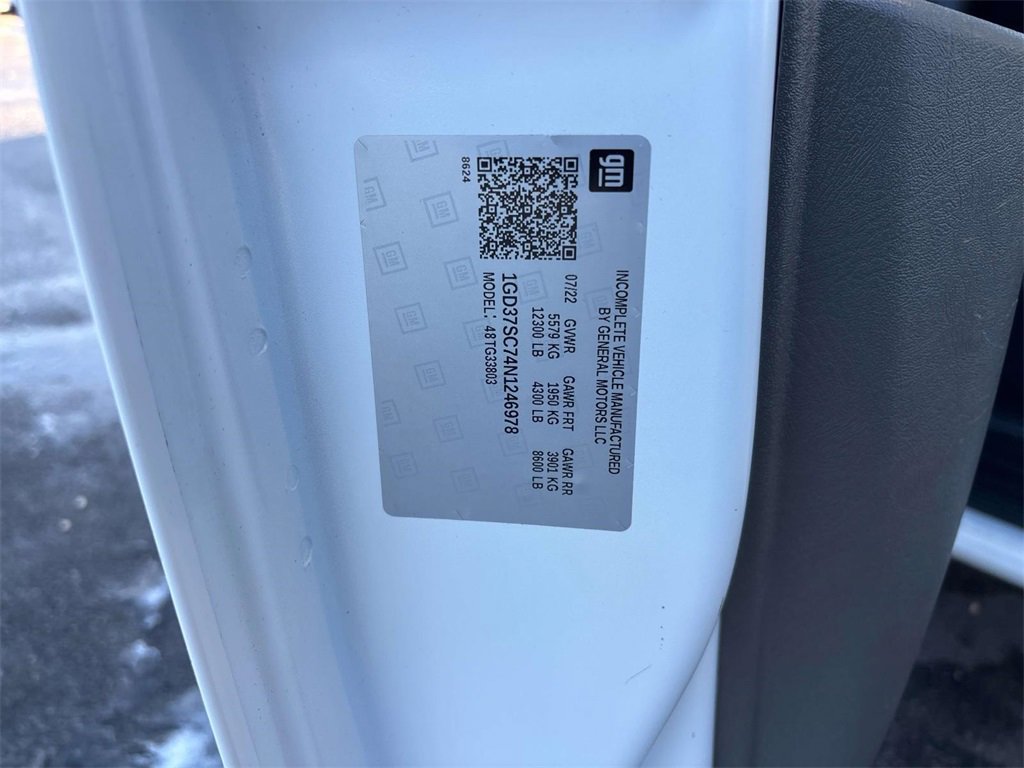 Used 2022 GMC Savana 3500 w/ Power Convenience Package image 22