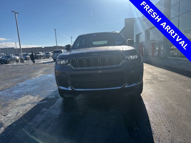 Used 2024 Jeep Grand Cherokee L Laredo w/ Luxury Tech Group I image 5