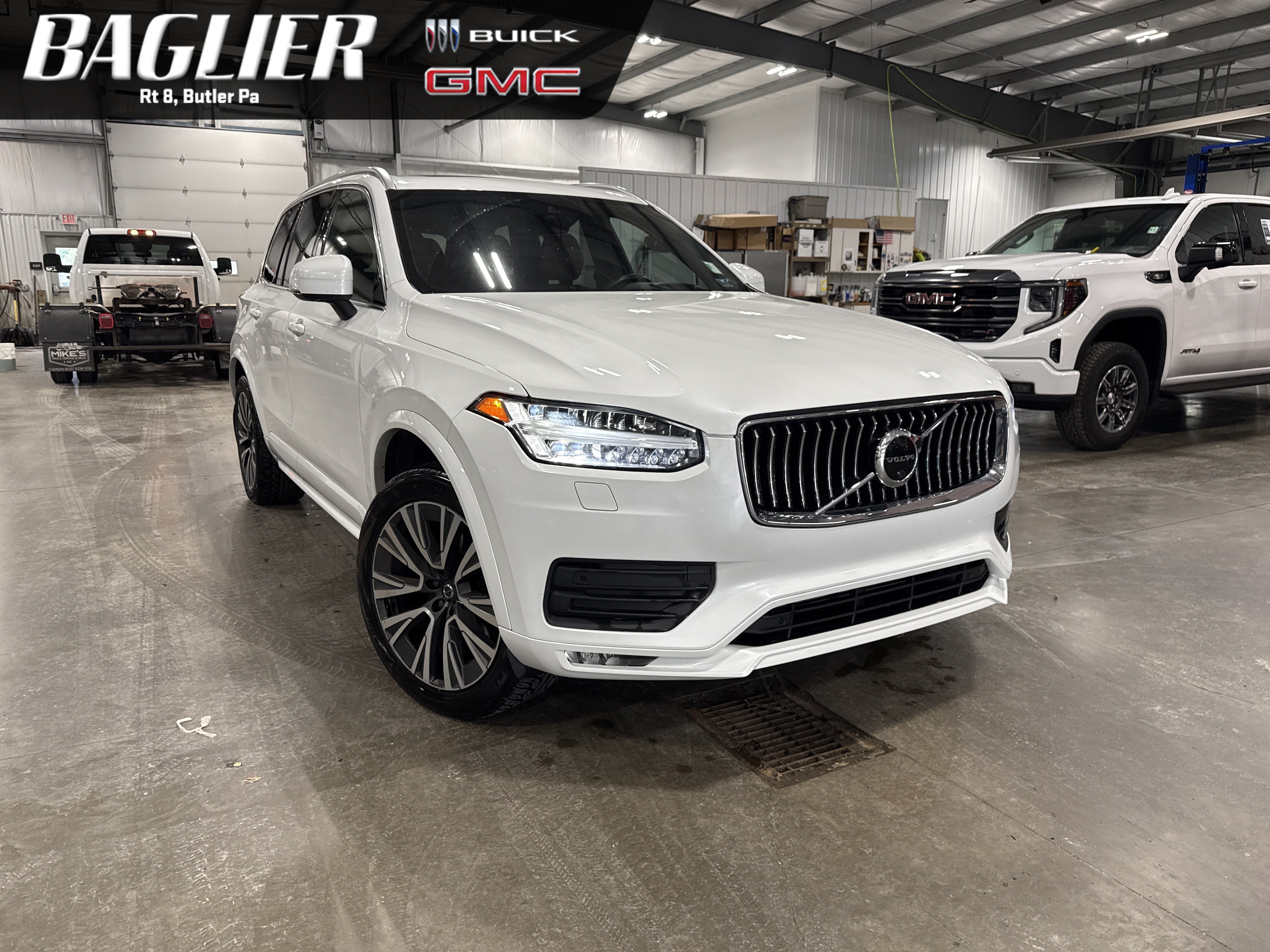 Used 2020 Volvo XC90 T6 Momentum