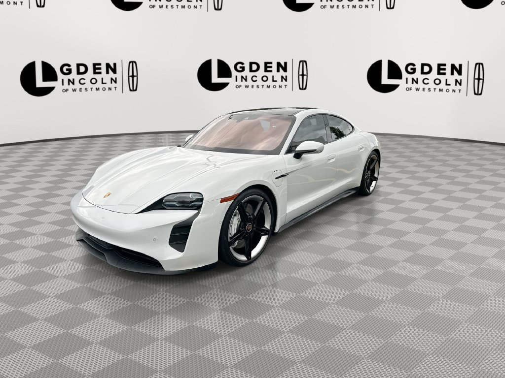 Used 2022 Porsche Taycan GTS AWD/4WD image 4