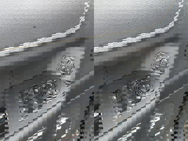 Used 2024 Ford Expedition XLT image 20