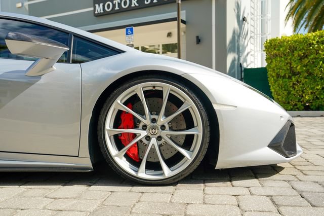Used 2015 Lamborghini Huracan LP 610-4 AWD/4WD image 34