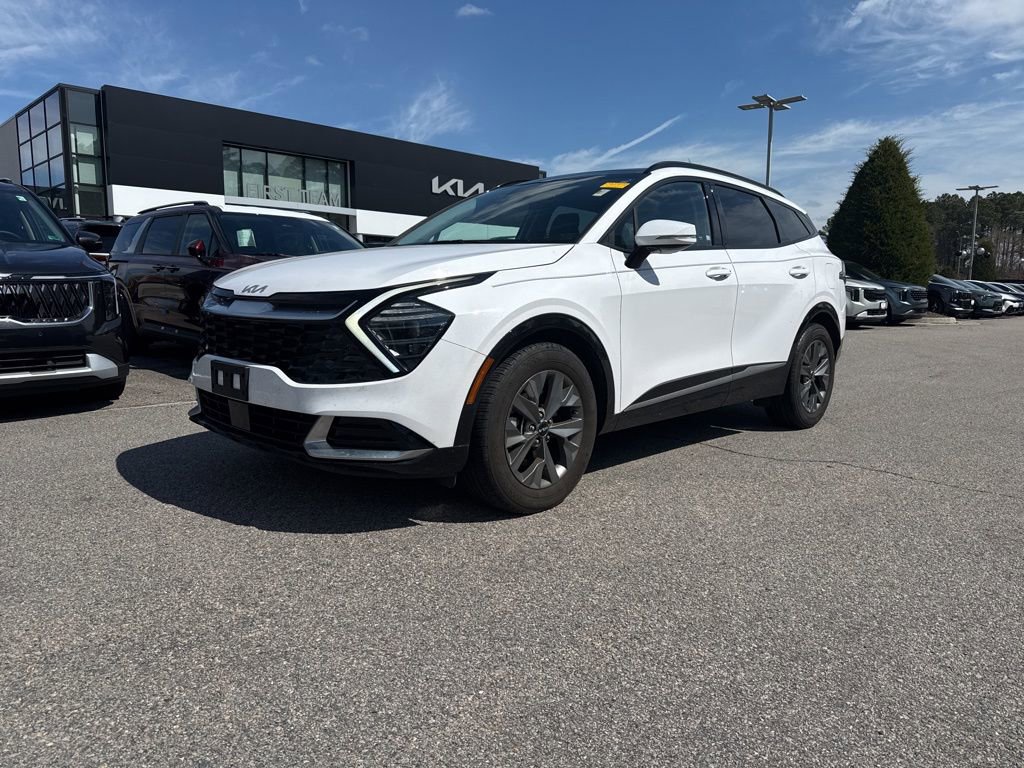 Used 2024 Kia Sportage SX image 2