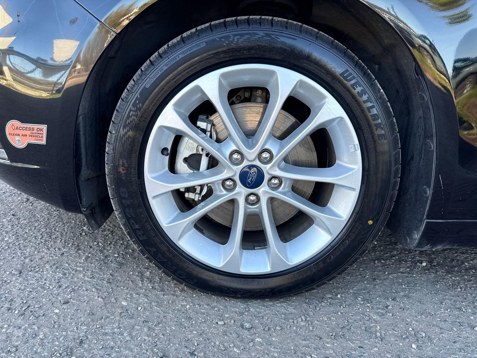 Used 2019 Ford Fusion Energi Titanium image 27