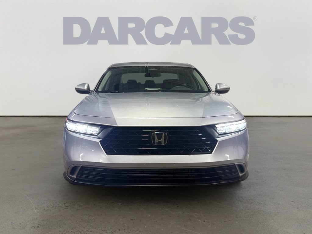 Used 2024 Honda Accord EX image 2