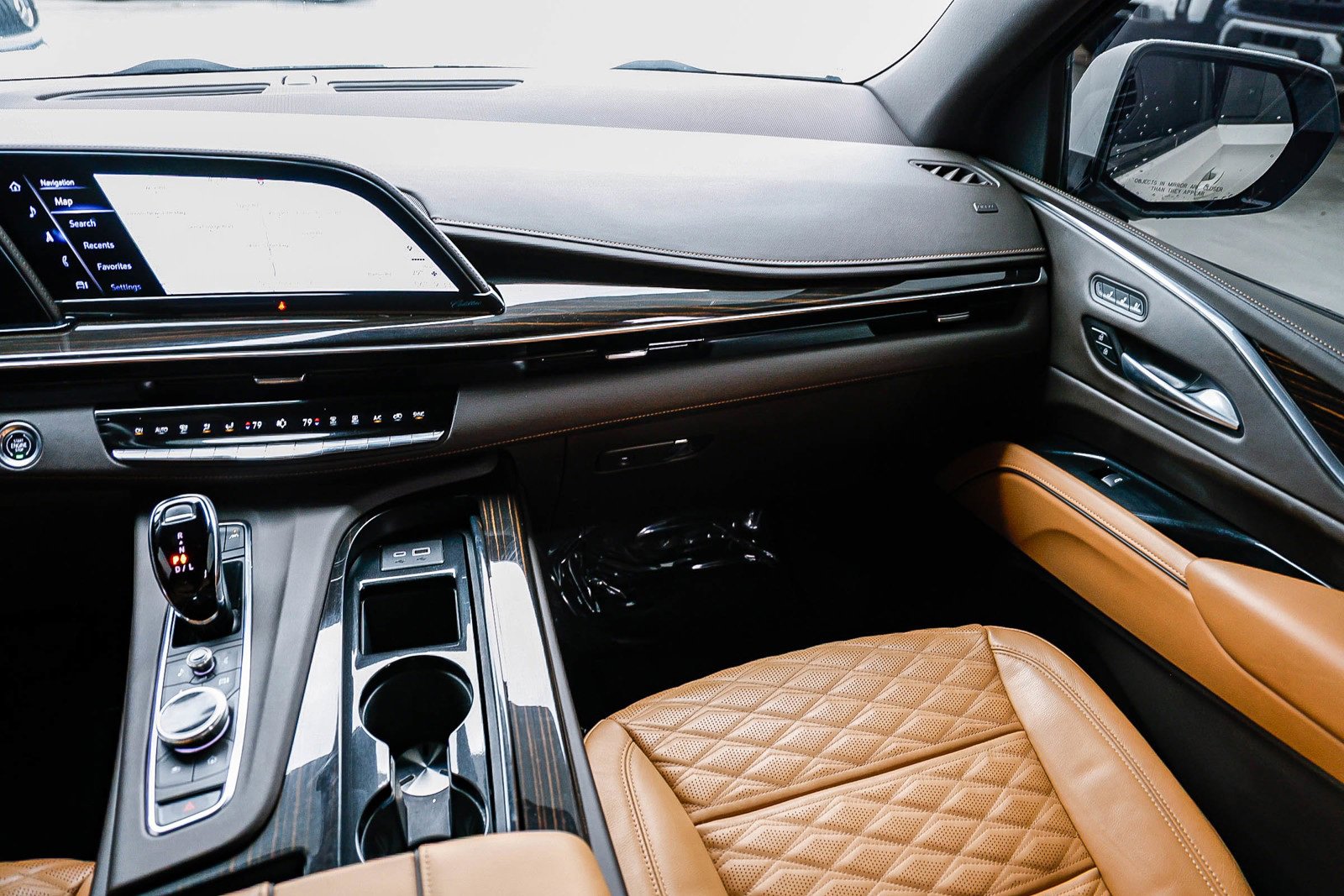 Used 2023 Cadillac Escalade ESV Sport w/ LPO, ONYX Package image 15