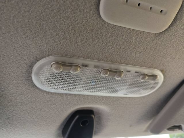 Used 2020 Nissan NV200 SV w/ Sliding Glass Door Package FWD image 24