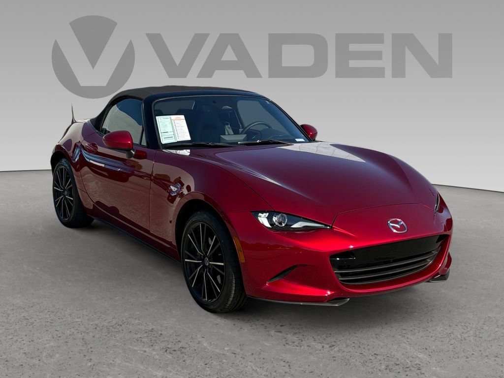 Used 2025 MAZDA MX-5 Miata Grand Touring image 1