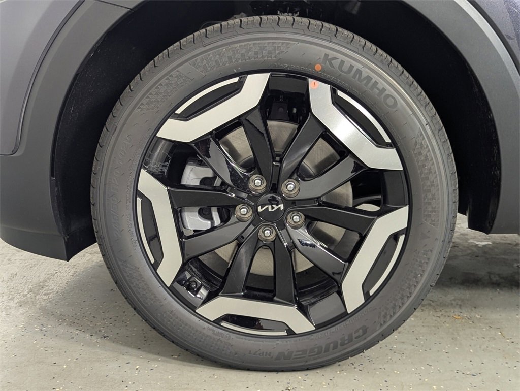 New 2025 Kia Telluride S image 9